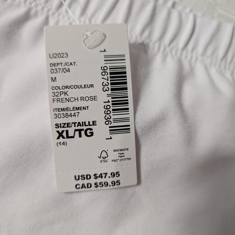 The Children's Place white cotton & spandex shorts size XL